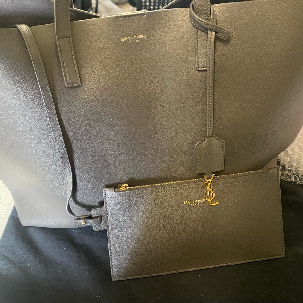 Saint Laurent Handbag